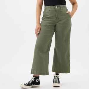 GAP High Rise Wide Leg Utility Jeans Green Size 4 27R